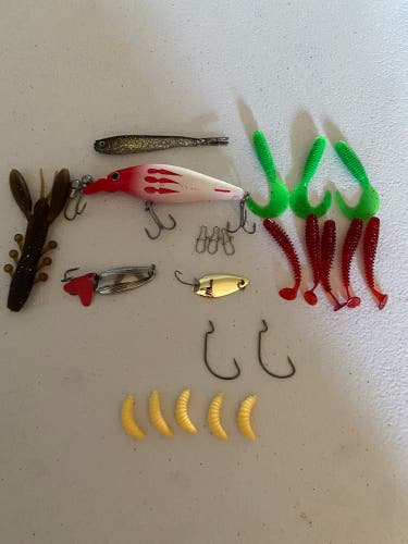 Beginner fishing set of lures