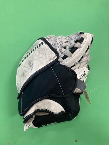 White Used Junior Warrior Ritual GT2 Goalie Glove Regular