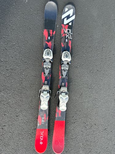 Used Kid's Volkl Ledge Skis With Bindings Skis