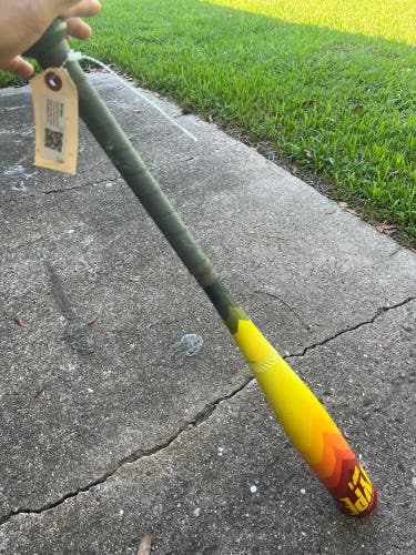 Used Kid Pitch (9YO-13YO) 2024 Easton Hype Fire Bat USSSA Certified (-8) Composite 24 oz 32"