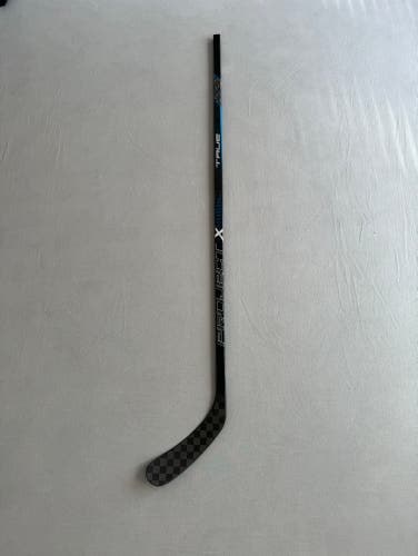 New Senior True Project X Right Handed Hockey Stick 65 Flex T92.5