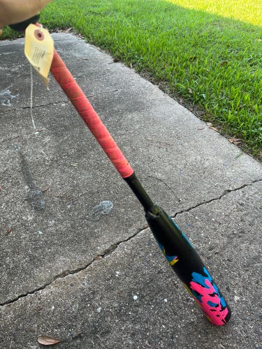 Used Kid Pitch (9YO-13YO) DeMarini Zoa Bat USSSA Certified (-8) Composite 24 oz 32”