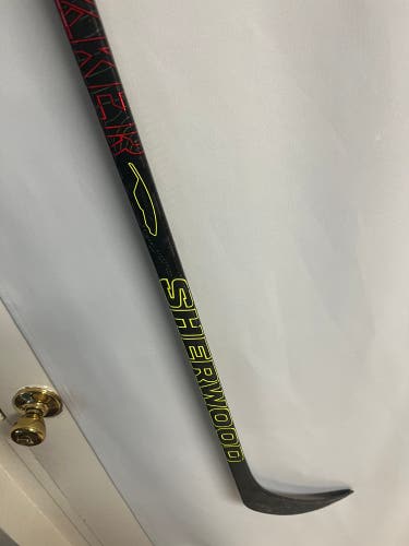 Used Junior Sher-Wood Right Handed P92 Rekker Legend 1 Hockey Stick