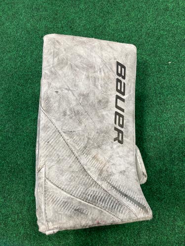 White Used Junior Bauer Supreme S27 Goalie Blocker Regular