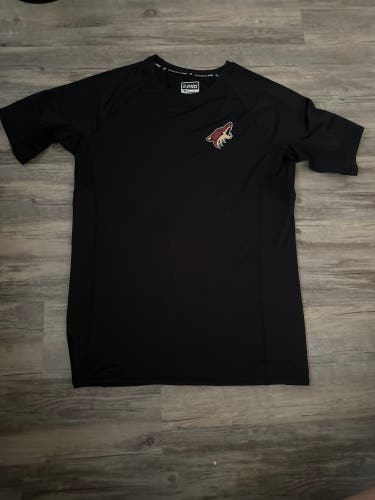 Arizona Coyotes Fanatics Base layer shirt