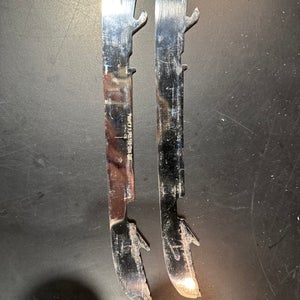 Used BladeTech Holders, Runners, & Replacement Steel 246 mm