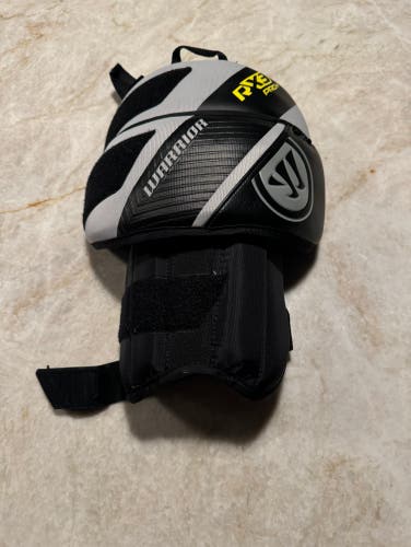 Warrior RITUAL X3 PRO+ KNEE PADS