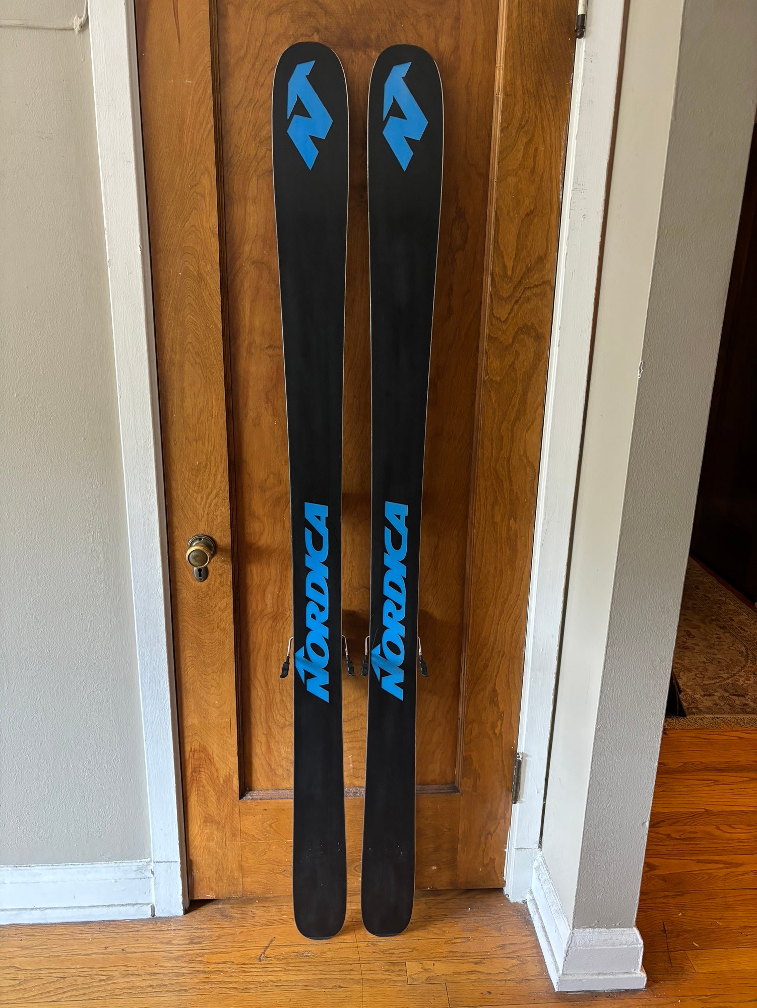 Nordica Enforcer 100 185cm with Marker Griffon Sole ID Bindings