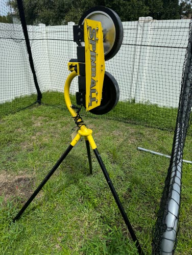 Baseball Pitching Machine