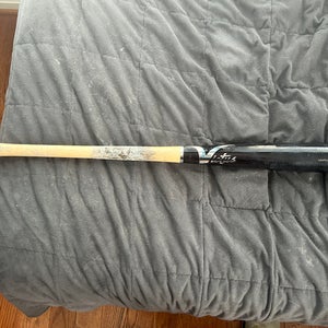 Used Victus (-3) 30 oz 33" Bat