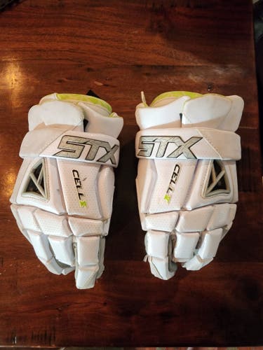 Used STX Cell V Lacrosse Gloves Large