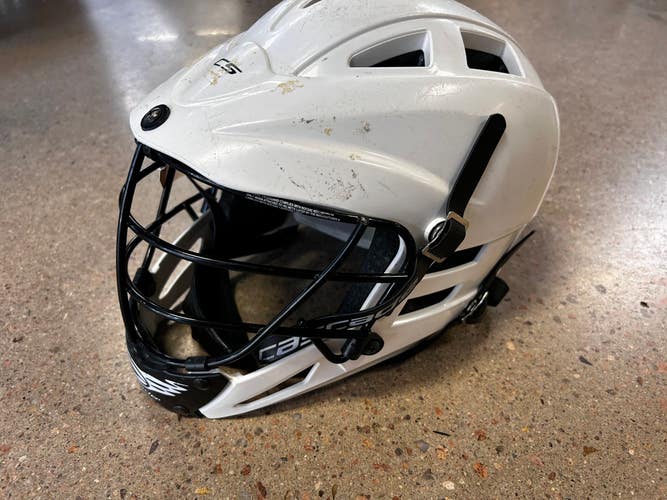 White Used Youth Cascade CS OSFM Helmet