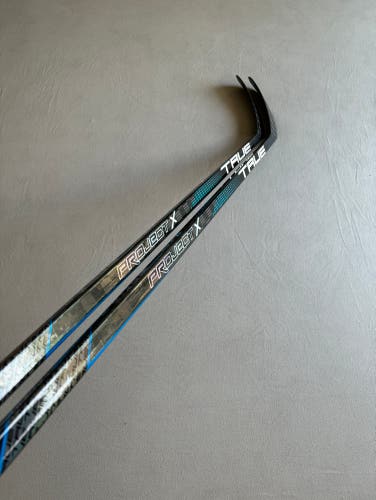 *2 Pack* of New Intermediate True Project X Right Handed Hockey Sticks 50 Flex T92