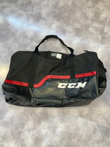 Used CCM Carry Equipment Hockey Bag (30x14x17)