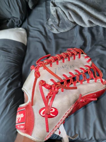 Used  Outfield 12.75" Heart of the Hide Baseball Glove