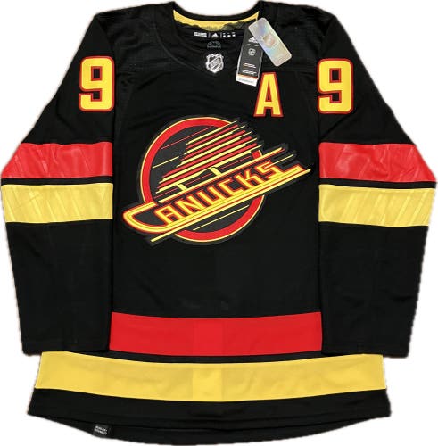 NWT Vancouver Canucks J.T. Miller Adidas NHL Hockey Jersey Size 46