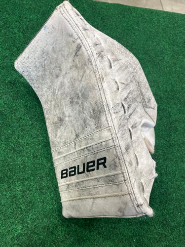 White Used Junior Bauer GSX Goalie Blocker Regular