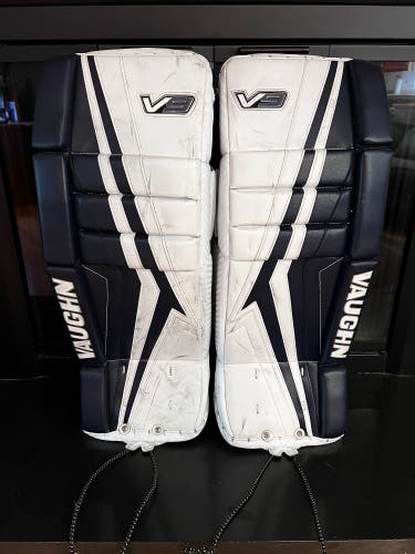 Used  Vaughn Velocity V9 Goalie Leg Pads