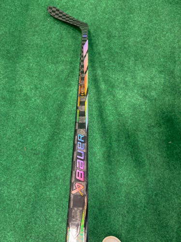 Used Junior Bauer Proto R Hockey Stick Left Hand P28