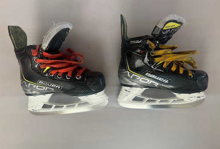 Bauer Vapor 3X youth 12.5