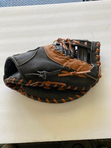 Used  Right Hand Throw 12" Baseball Glove