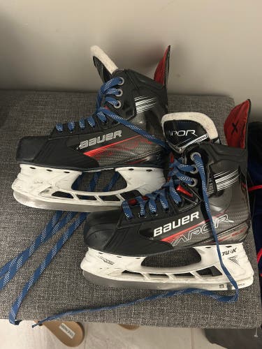 Bauer Vapor Select Size 3 Skates