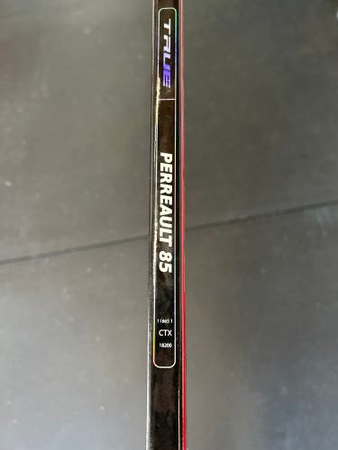 Used Senior True Left Hand P90TM Pro Stock Catalyst 9X Hockey Stick