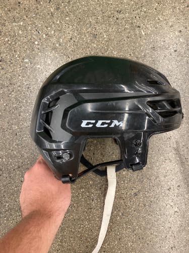 Black Used Medium CCM Resistance 100 Helmet