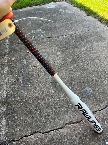 White Used Rawlings Velo Bat (-11) Composite 19 oz 30"