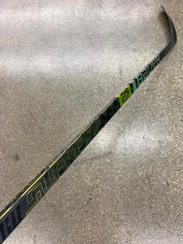 Used Senior Bauer Supreme 2S Pro Hockey Stick Right Handed P88