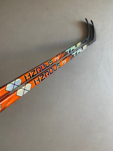 *2 Pack* of New Senior True Hzrdus PX Right Handed Hockey Sticks 75 Flex TC4