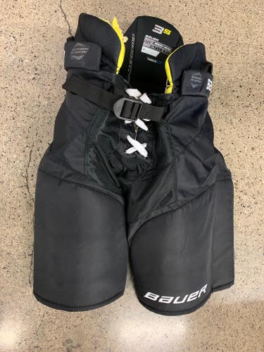 Black Used Intermediate Medium Bauer Supreme 3S Hockey Pants