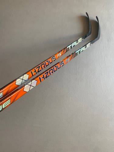 *2 Pack* of New Intermediate True Hzrdus PX Right Handed Hockey Sticks 55 Flex TC4