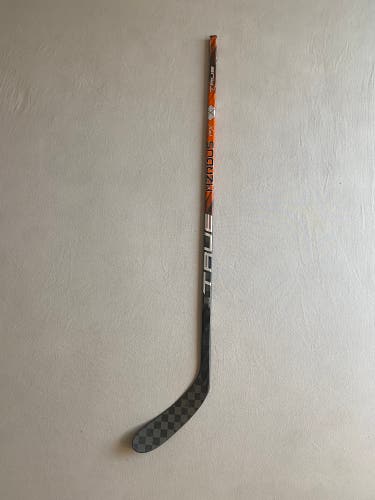 New Junior True Hzrdus PX Right Handed Hockey Stick 30 Flex TC4