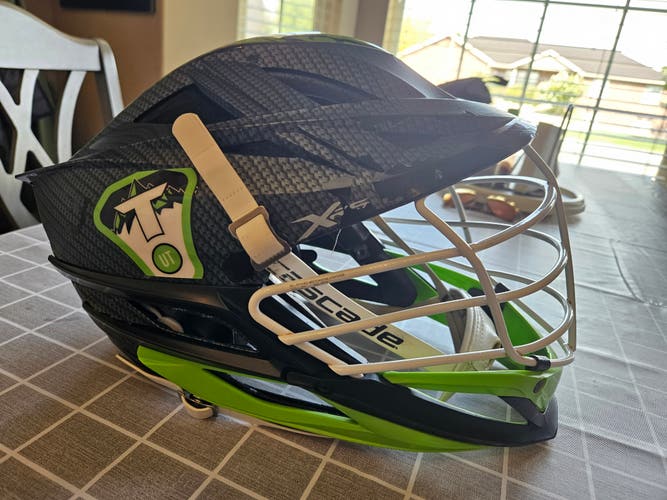 Used Cascade XRS Helmet