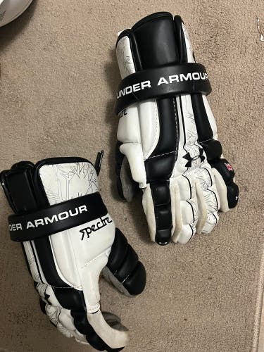 Under armor lacrosse gloves medium