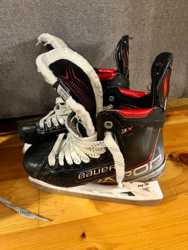 Used Senior Bauer Size 6 Fit 1 Vapor 3X Hockey Skates