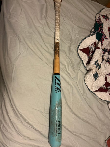 Wood baseball bat