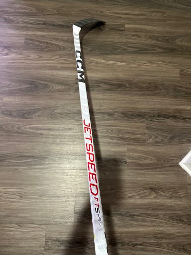 NEW | P86 Curve | Senior CCM Left Hand Pro Stock RibCor Trigger 9 Pro Hockey Stick