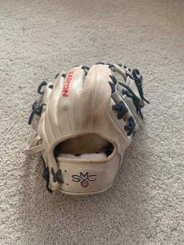 College Issue Easton 11.5" Pro Collection Baseball Glove