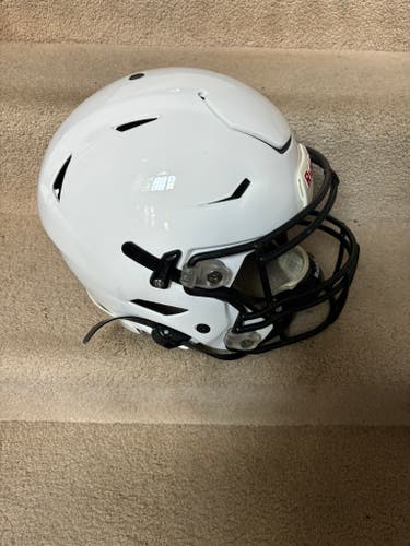 Used Medium Youth Riddell SpeedFlex Helmet