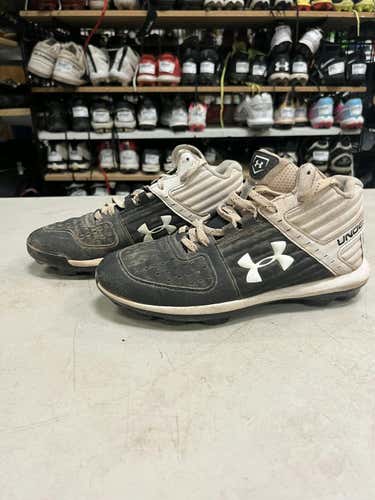 Used Under Armour Cleats Senior 6.5 Baseball And Softball Cleats