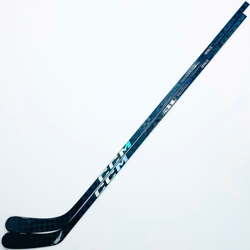 New 2 Pack CCM Ribcore Trigger 9 Pro (FT7 Pro Build) Hockey Stick-RH-90 Flex-P90-Grip (Gloss Blade)