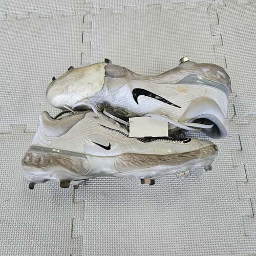 Used Nike Bb Metal Cleats Senior 11.5 Baseball And Softball Cleats