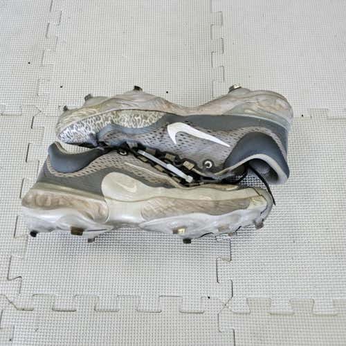 Used Nike Bb Metal Cleats Senior 11.5 Baseball And Softball Cleats