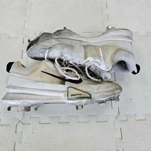 Used Nike Bb Metal Cleats Senior 11.5 Baseball And Softball Cleats