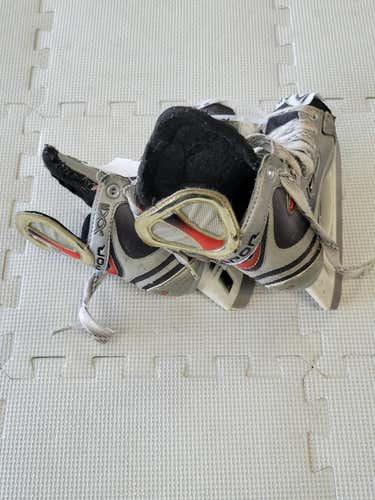 Used Bauer Vapor Xxii Youth 10.5 Ice Hockey Skates