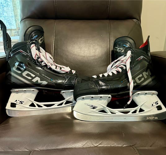 CCM jet speed FT690 skates senior size 10 1/2