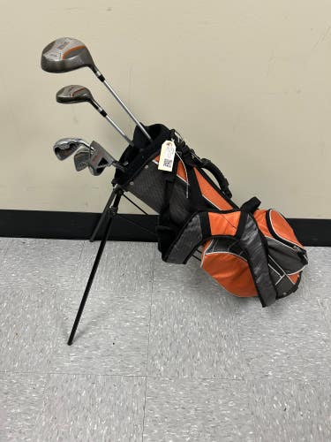 Used Junior Wilson Prestige Right Handed Golf Set