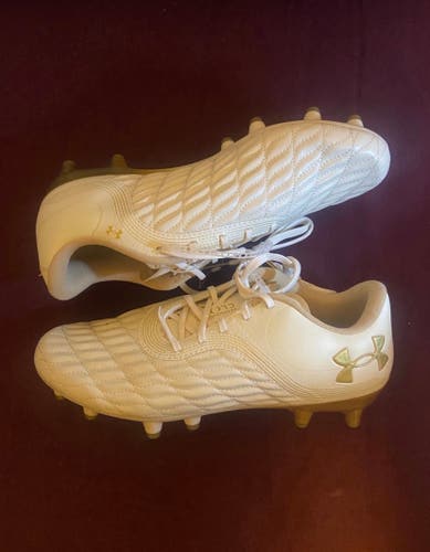 Womens Under Armour Magnetico Clone White cleats -